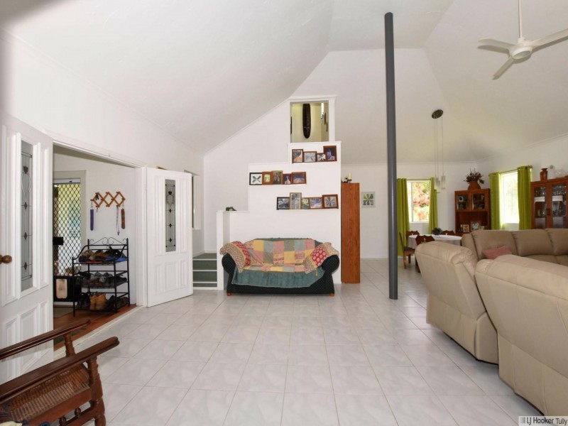 56204 Bruce Highway, Kennedy QLD 4816