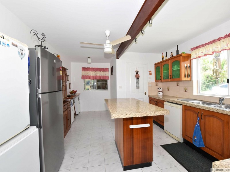 56204 Bruce Highway, Kennedy QLD 4816