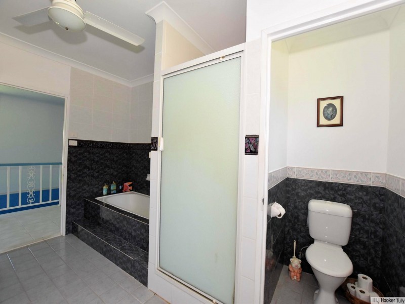 56204 Bruce Highway, Kennedy QLD 4816