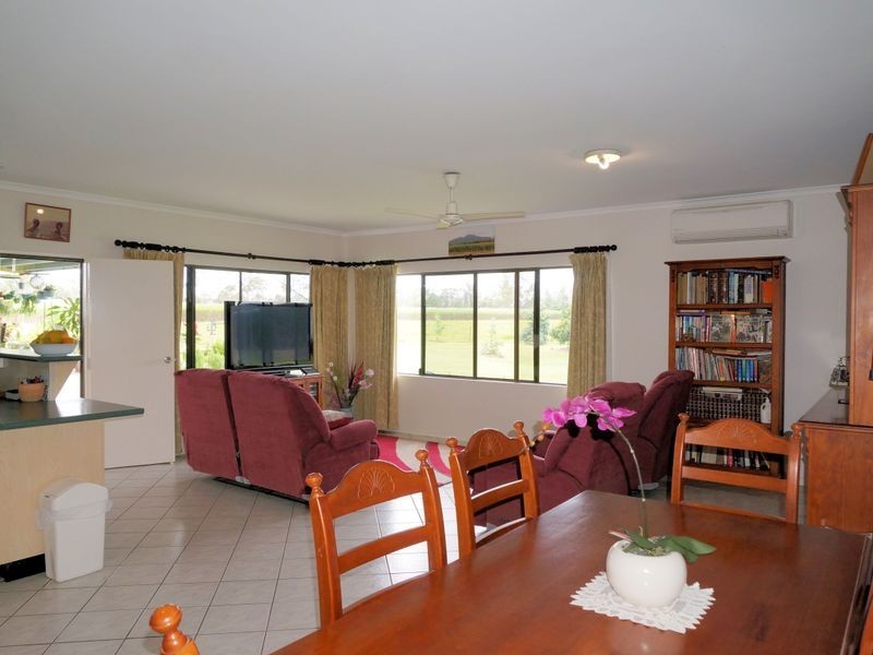 560 Rockingham Road, Euramo QLD 4854