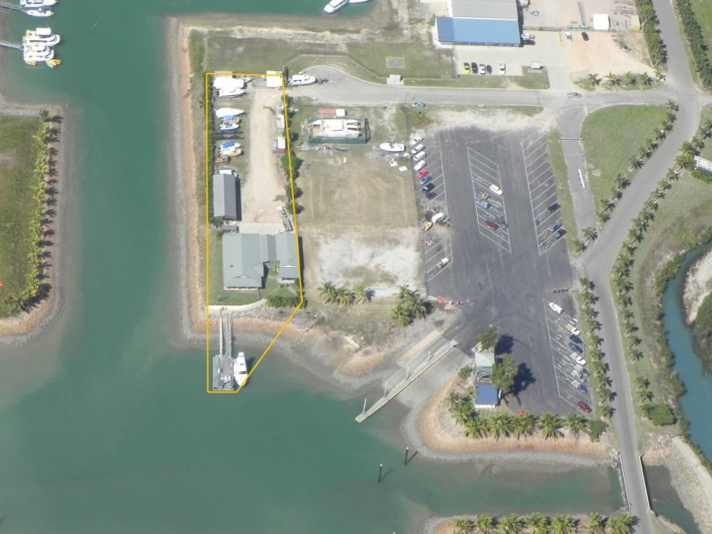 3 Commercial Drive, Cardwell QLD 4849