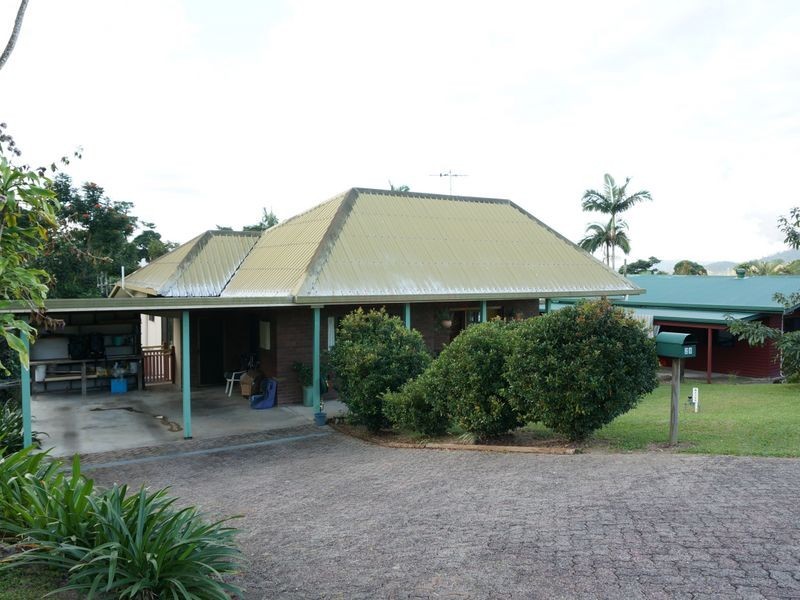 28 Hyatt Street, Tully QLD 4854