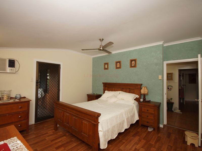 28 Hyatt Street, Tully QLD 4854