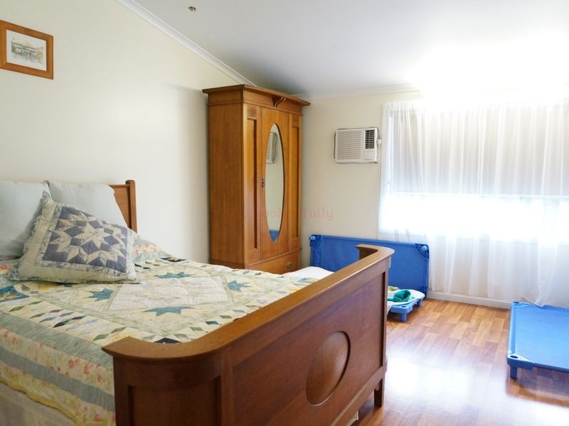 28 Hyatt Street, Tully QLD 4854