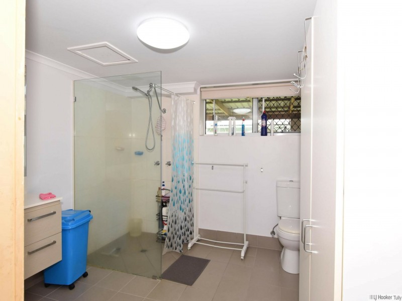 9 Edward Street, Tully QLD 4854