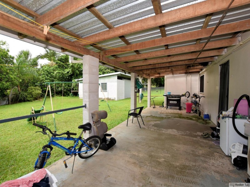 9 Edward Street, Tully QLD 4854