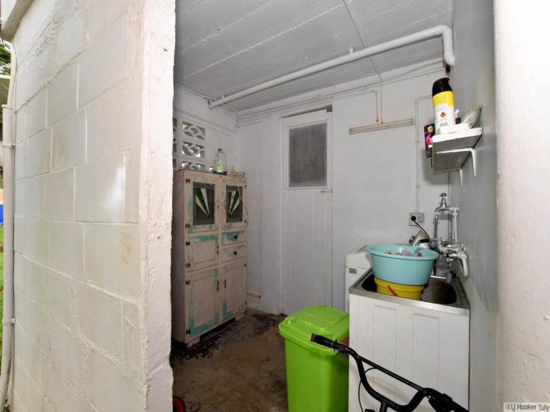 9 Edward Street, Tully QLD 4854