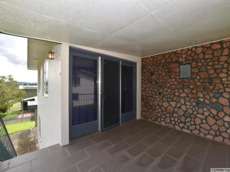 9 Edward Street, Tully QLD 4854