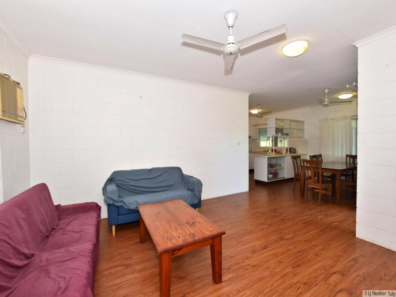 32 McQuillen Street, Tully QLD 4854