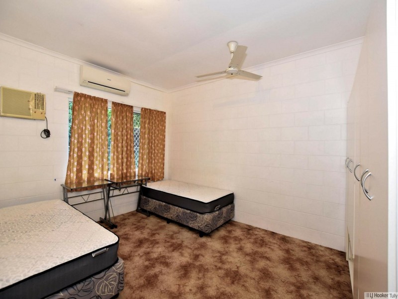 32 McQuillen Street, Tully QLD 4854