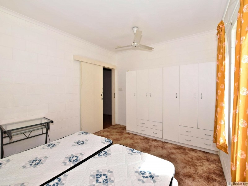 32 McQuillen Street, Tully QLD 4854