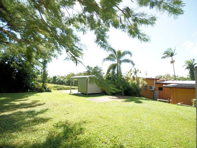 506 Bingil Bay Road, Bingil Bay QLD 4852