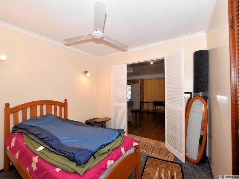 37 Jamieson Street, Cardwell QLD 4849