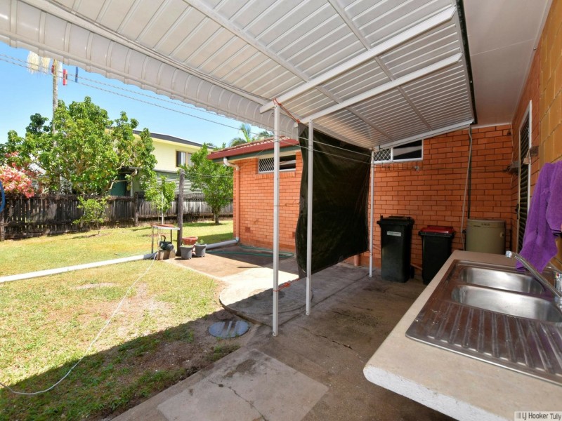 37 Jamieson Street, Cardwell QLD 4849