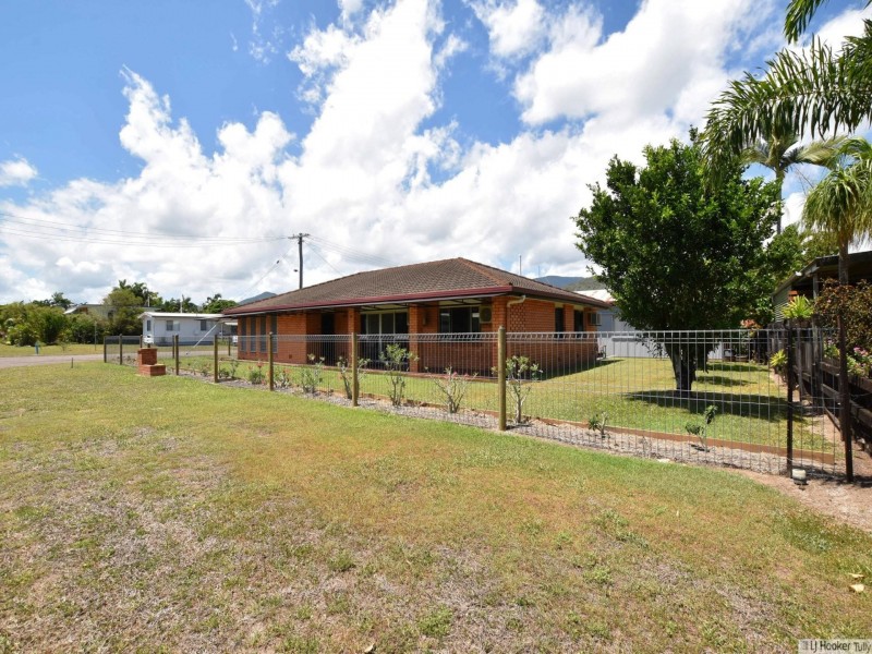 37 Jamieson Street, Cardwell QLD 4849