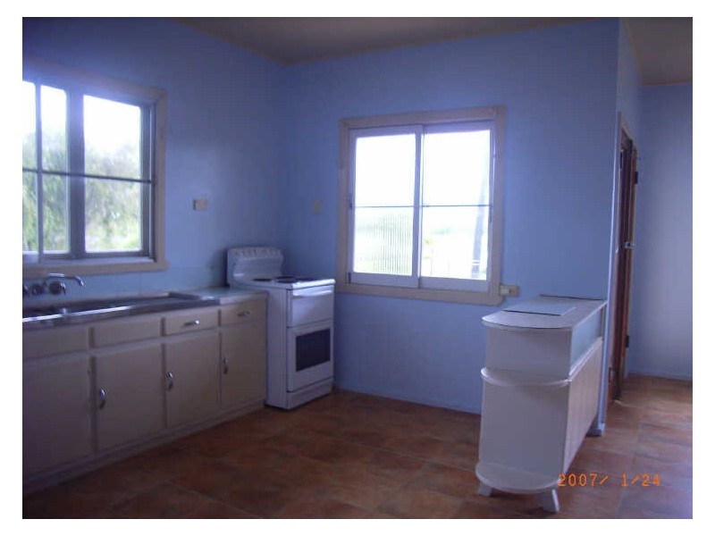 2/96 Old Tully Road, Tully QLD 4854