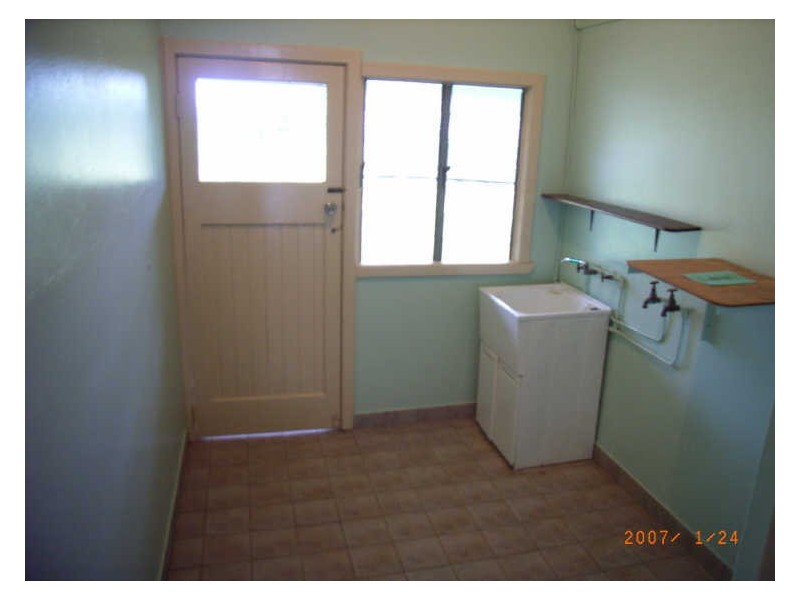 2/96 Old Tully Road, Tully QLD 4854