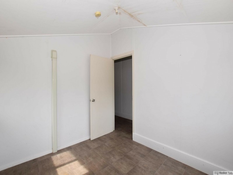 23 Trower Street, Tully QLD 4854