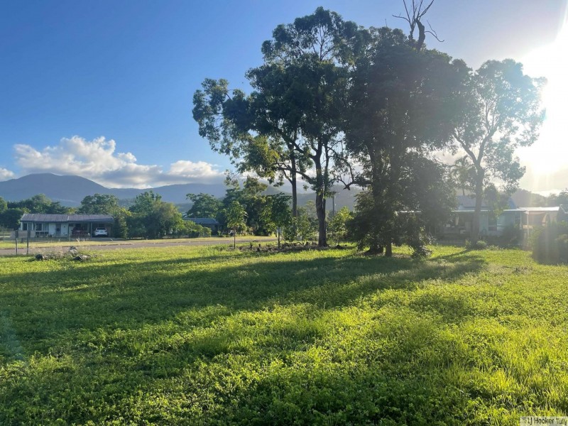 1 Coral Sea Drive, Cardwell QLD 4849