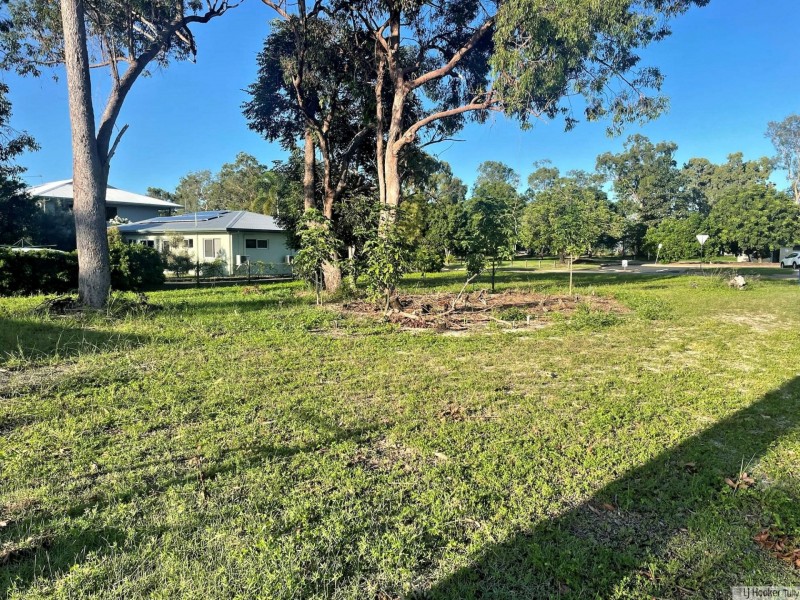 1 Coral Sea Drive, Cardwell QLD 4849