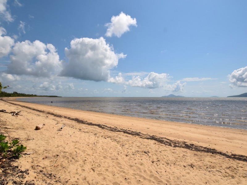 1 Coral Sea Drive, Cardwell QLD 4849