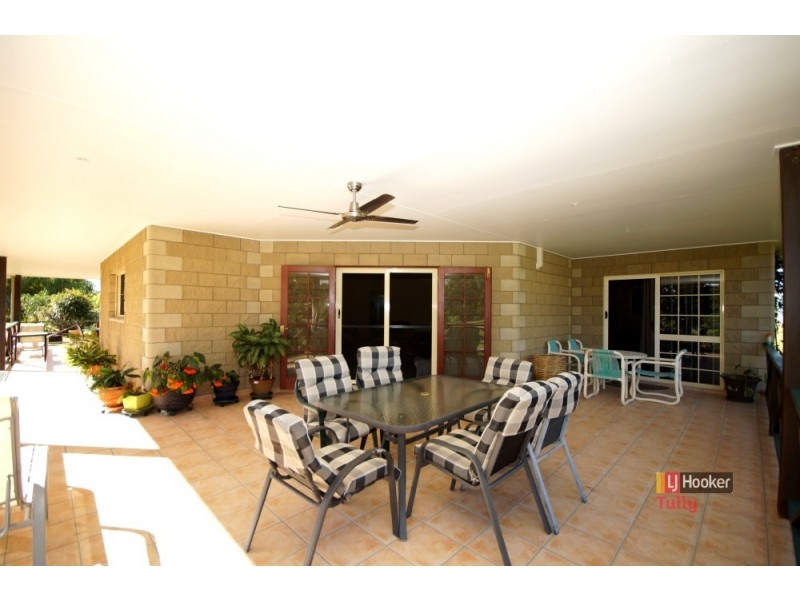 93 Vipiana Drive, Tully Heads QLD 4854