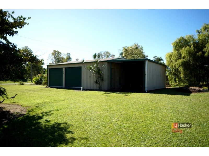 93 Vipiana Drive, Tully Heads QLD 4854