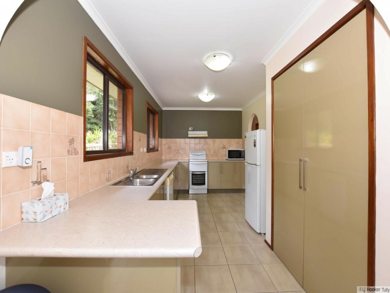19 Bell Street, Tully QLD 4854