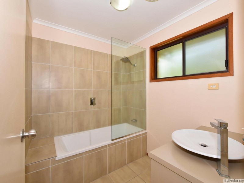 19 Bell Street, Tully QLD 4854