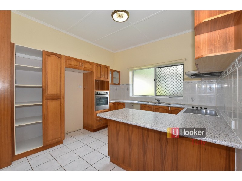 2 McQuillen Street, Tully QLD 4854
