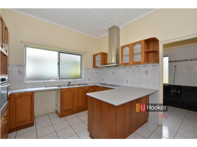 2 McQuillen Street, Tully QLD 4854