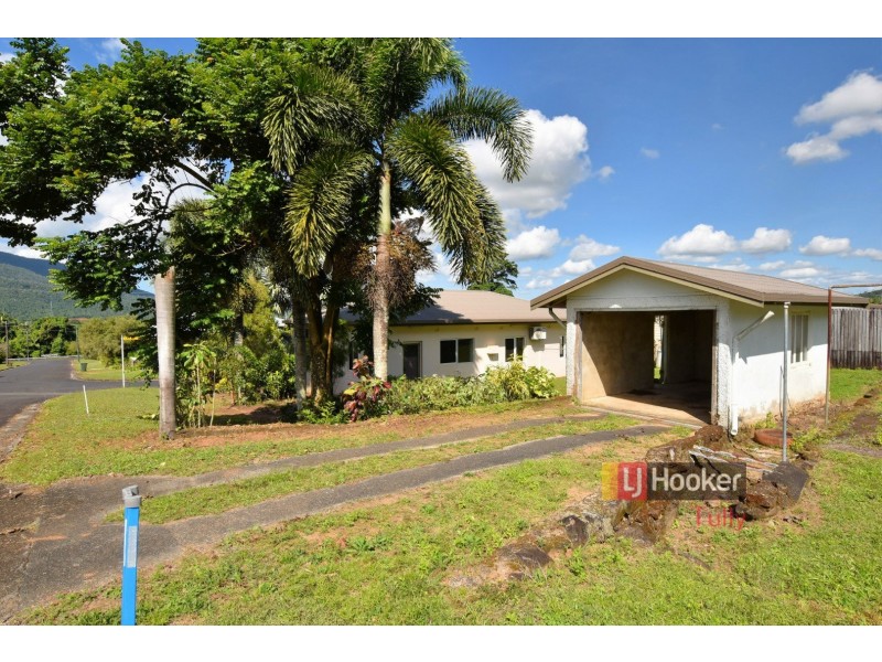 2 McQuillen Street, Tully QLD 4854