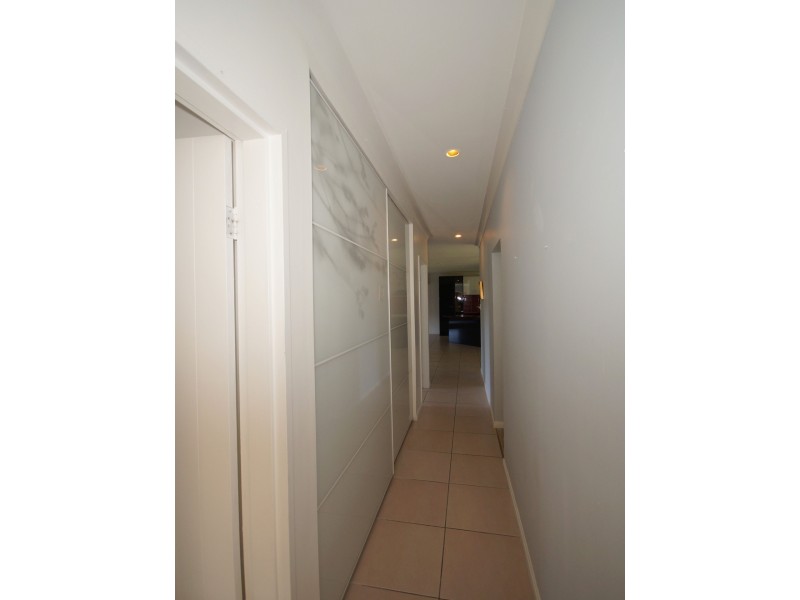 25 Melaleuca Drive, Tully Heads QLD 4854