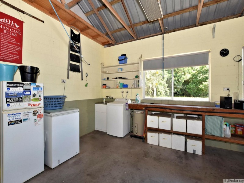 16 Casuarina Street, Tully Heads QLD 4854