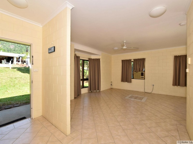 2 Hielscher Street, Tully QLD 4854