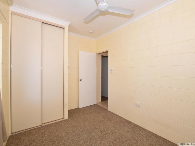 2 Hielscher Street, Tully QLD 4854