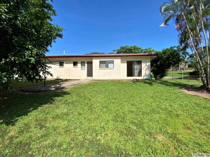 2 Hielscher Street, Tully QLD 4854