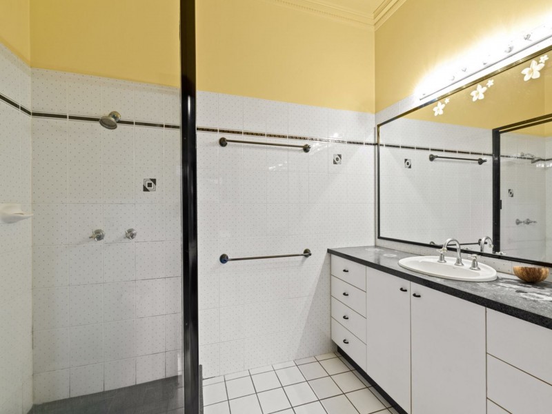 5 Seafarer Street, South Mission Beach QLD 4852