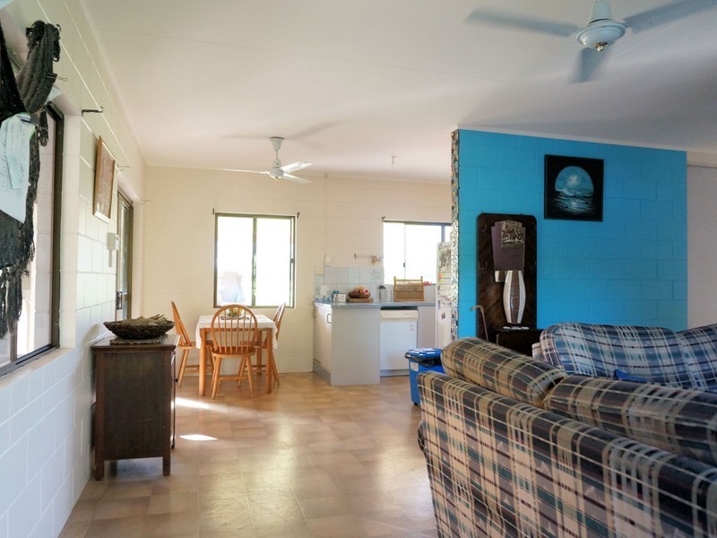 11 Thomas Court, Bulgun QLD 4854