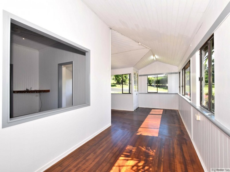 25 Cook Street, Tully QLD 4854
