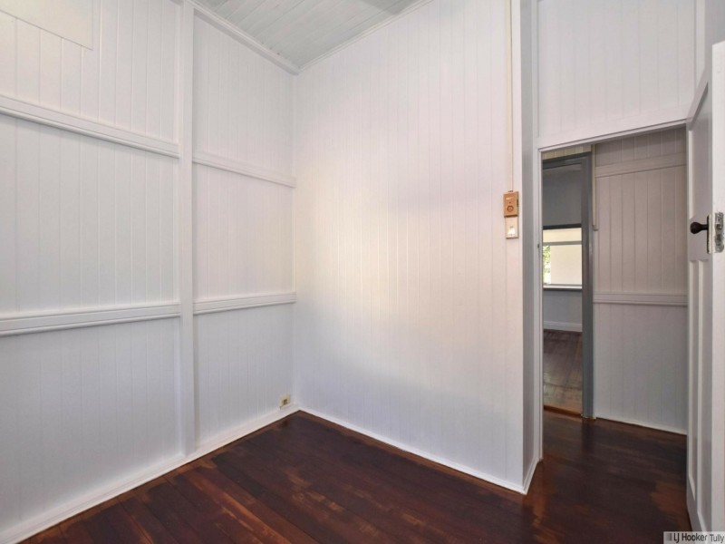 25 Cook Street, Tully QLD 4854