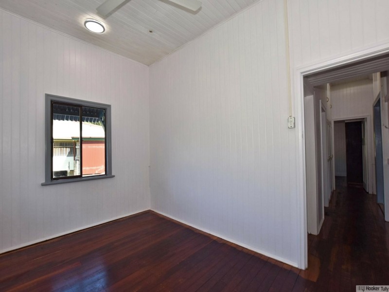 25 Cook Street, Tully QLD 4854