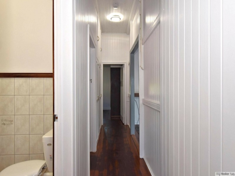 25 Cook Street, Tully QLD 4854