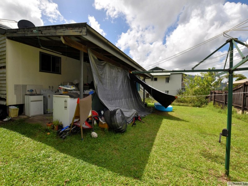 19 Watkins St, Tully QLD 4854