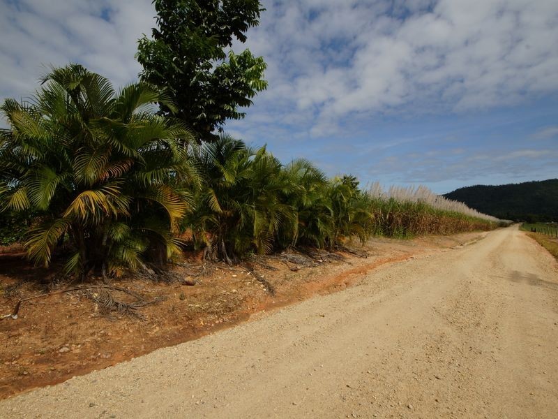 L7 Bruce Highway, Silky Oak QLD 4854