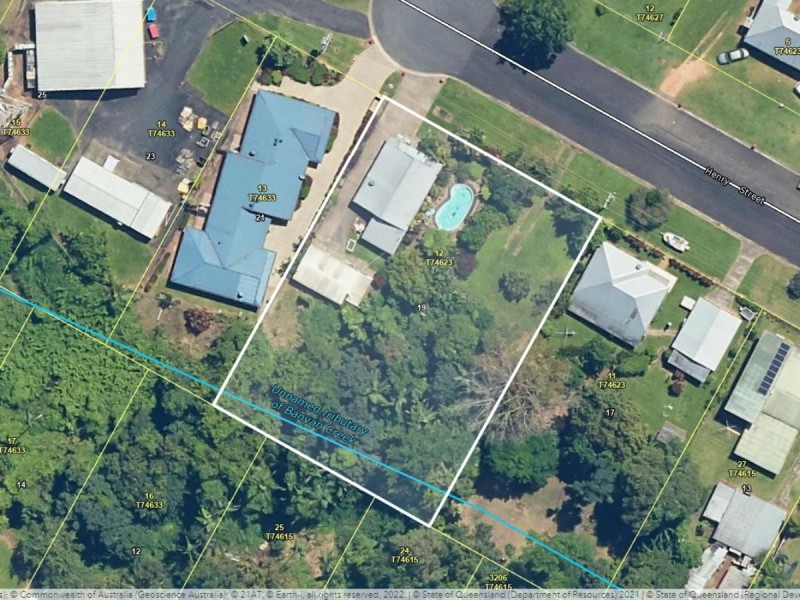 19 Henry Street, Tully QLD 4854