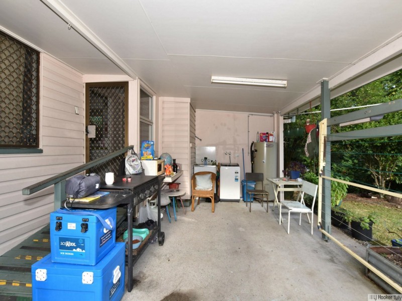 19 Henry Street, Tully QLD 4854
