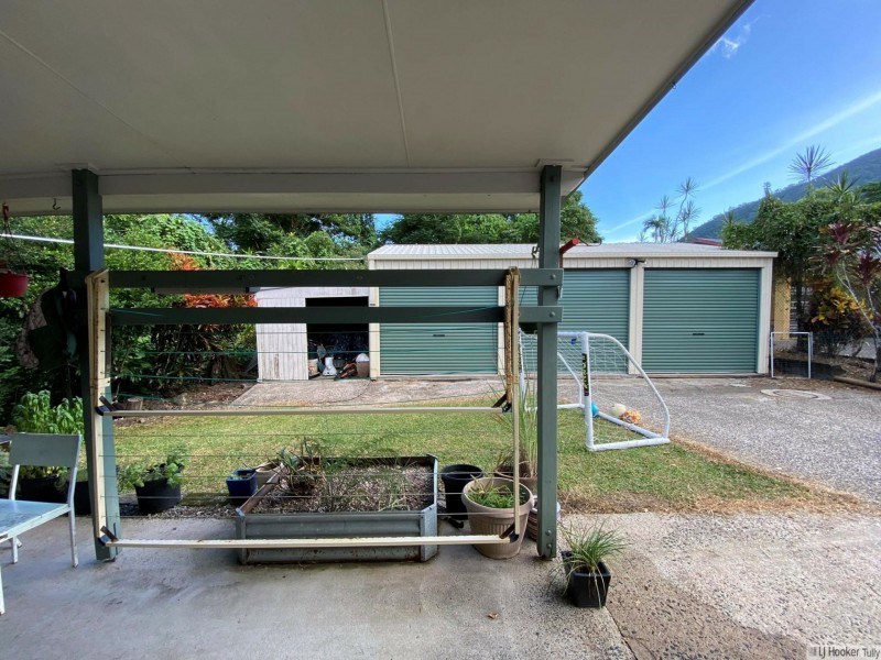 19 Henry Street, Tully QLD 4854