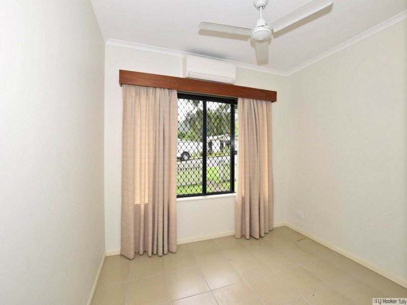 12 Parmeter Street, Tully QLD 4854