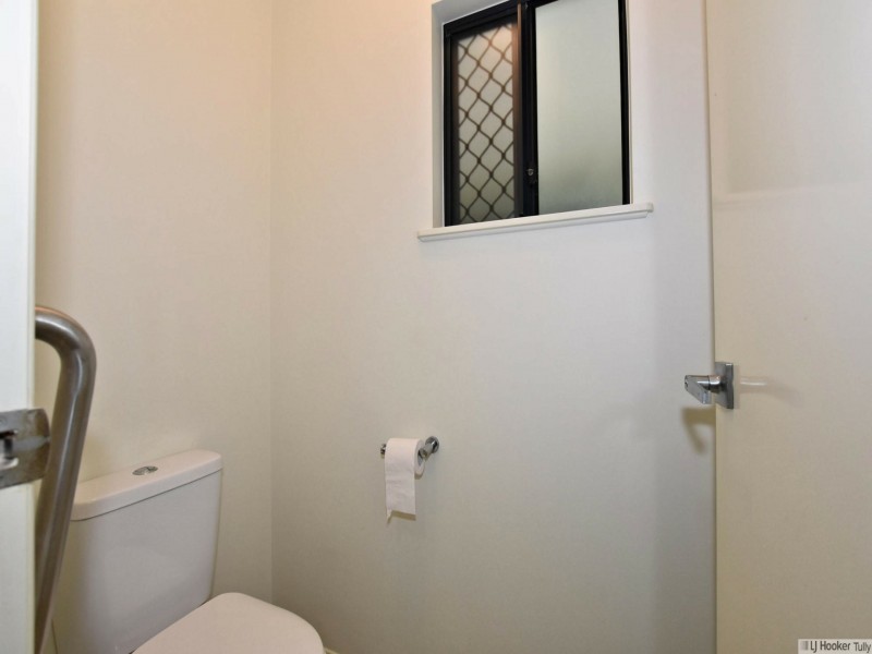 12 Parmeter Street, Tully QLD 4854